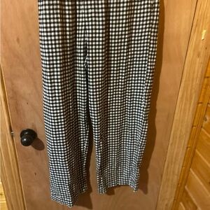 GAP Black and White Checkered Sweatpants